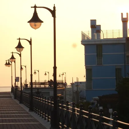 Apartment Beachfront In 54343