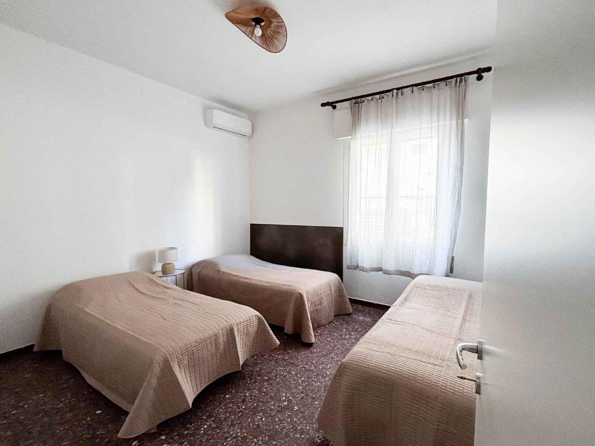 Beachfront In 54343 Apartment *