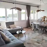 Apartment Beachfront In Jesolo 54343